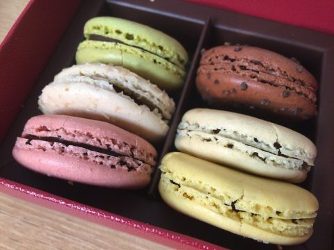 日本でも買えるパリの高級チョコの値段は？