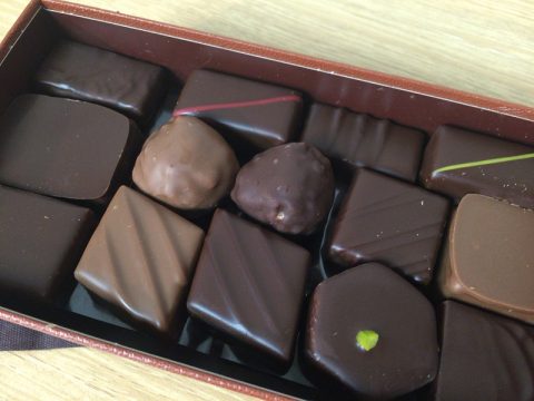 日本でも買えるパリの高級チョコの値段は？