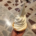北海道アンテナショップで行列必至のソフトクリームにトライ!