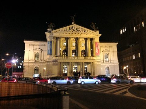 プラハの国立歌劇場The State Opera座席図と見え方をチェック！