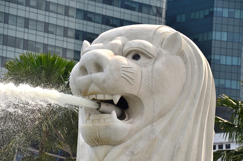 世界三大ガッカリ の真相は シンガポールのマーライオンを見に行く