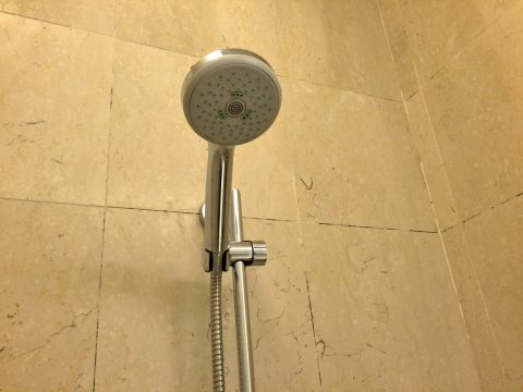 広くて快適！シンガポール「カンタス航空ラウンジ」でシャワーを浴びる