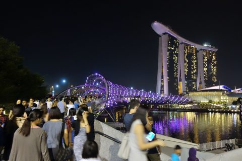 シンガポールHelix-Bridge