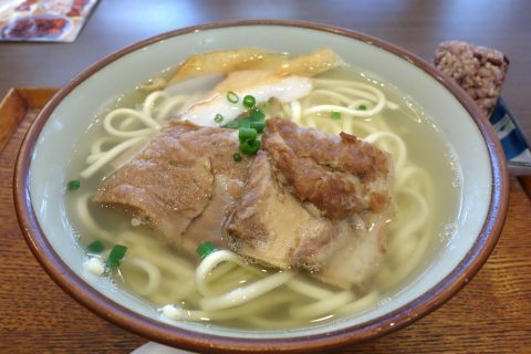 宮古島なびぃ食堂ソーキそばのボリューム