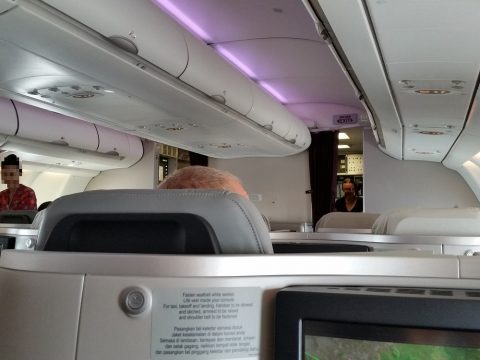 マレーシア航空A330機内