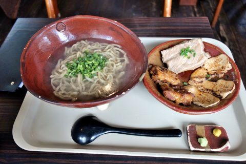 いしぐふー港町店の特選そば