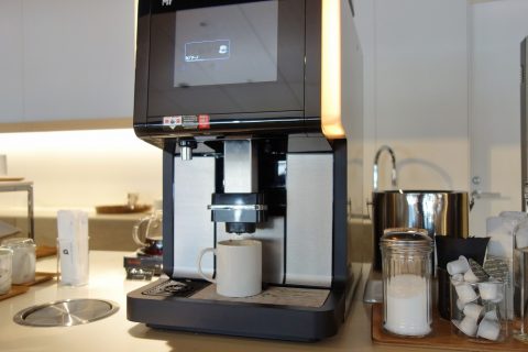 power-lounge-hanedaのコーヒーサーバー