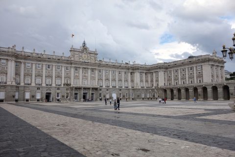 マドリード王宮の広場