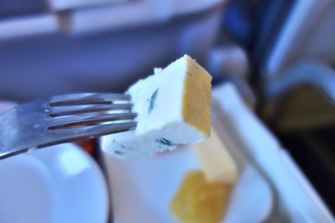 lufthansa-businessclass／機内食のチーズ