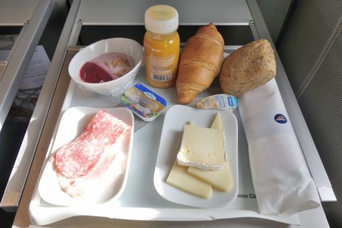 ルフトハンザ航空ビジネスクラス機内食／朝食メニュー