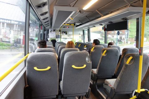 Krippenstein-access／バスの座席