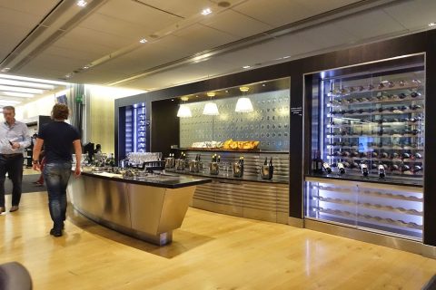 galleries-first-lounge-london-t5／ワインBar