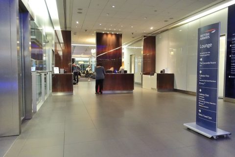 galleries-first-lounge-london-t5／レセプション