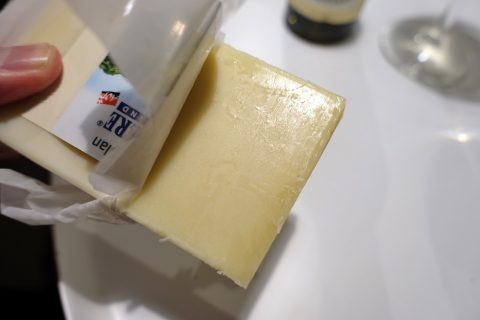 スイス産チーズの味