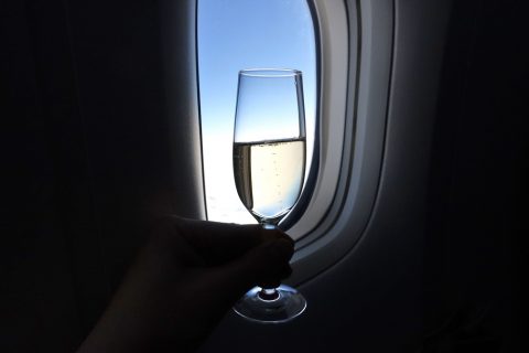 jal-firstclass-domestic／シャンパンの価格