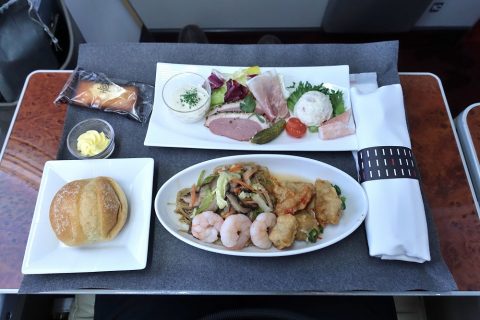 jal-firstclass-naha／機内食