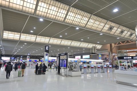 成田空港ターミナル2