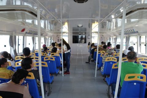 saigon-water-bus／船内