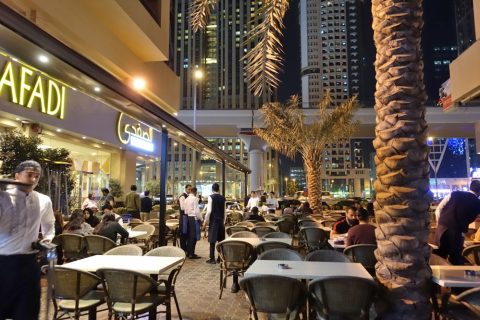 al-safadi-dubai-restaurant／テラス席