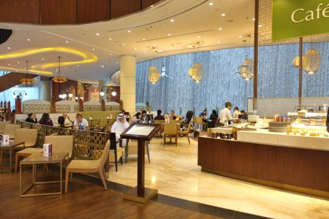 cafe-bateel-dubai-mall／営業時間