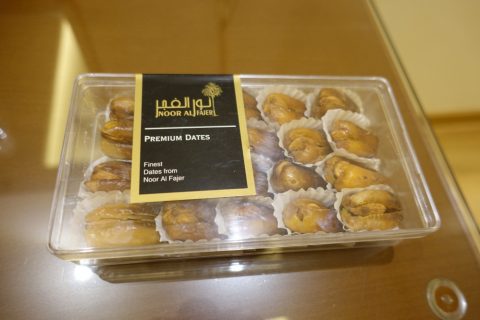 choc-and-nuts／Noor Al Fajerのデーツ