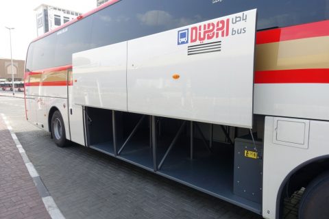 dubai-abudhabi-bus/トランク