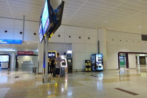 dubai-airport-ATM-money-exchange