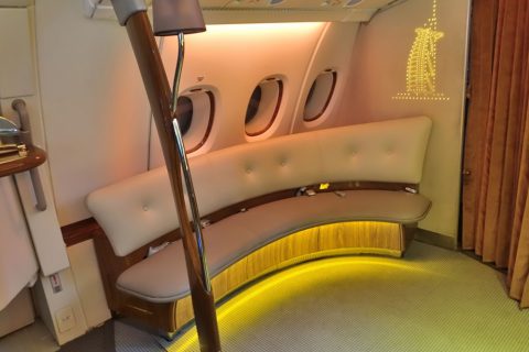 emirates-firstclass-a380／Barのシート