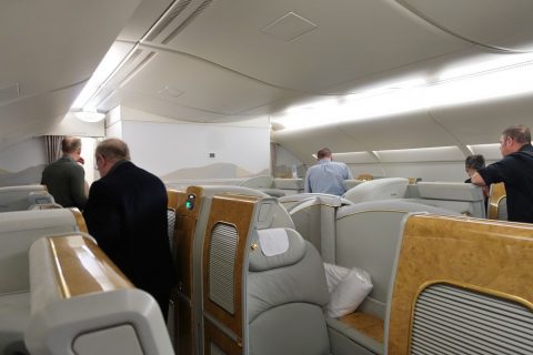 emirates-firstclass-a380／人数