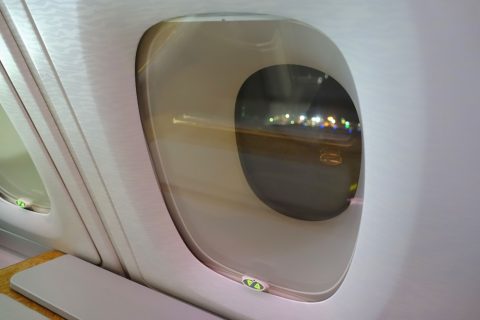 emirates-firstclass-a380/窓
