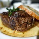 EKファーストクラス機内食レポート!料理は意外と質素?NRT~DXB