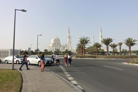 Sheikh-Zayed-Mosque／駐車場