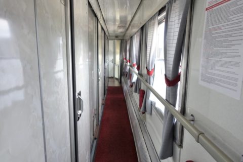 siberian-railway-007／1等車の廊下