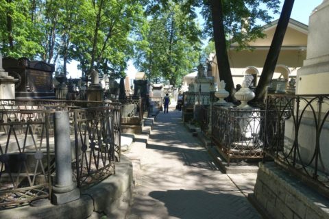 Lazarevskoe-cemetery／墓石