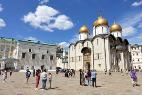 Moscow-Kremlin-Museums/聖堂広場