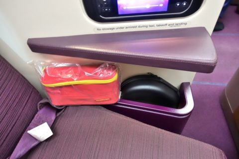 thai-airways-businessclass／小物入れ