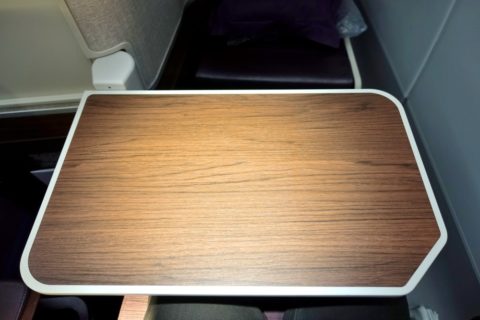 thai-airways-businessclass／テーブル