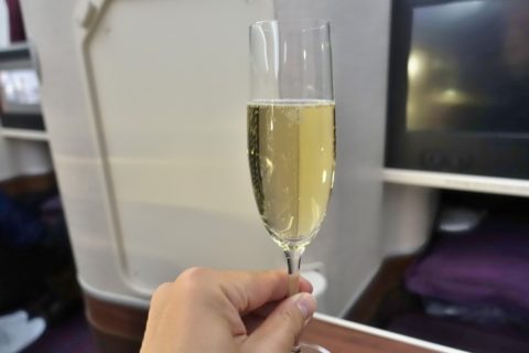 thai-airways-businessclass／シャンパン