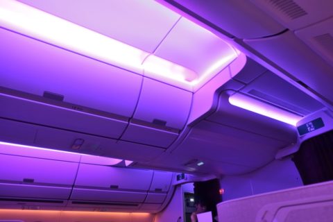 thai-airways-businessclass／機内照明