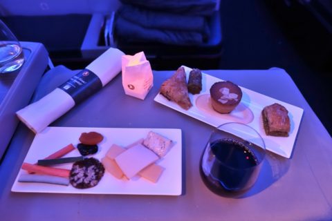 turkish-airlines-businessclass-b777／デザートとチーズ