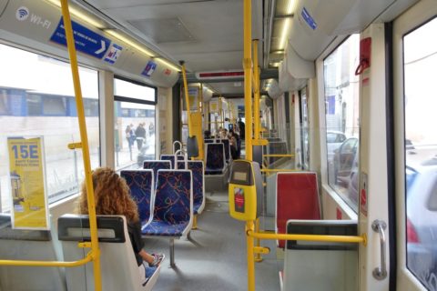 lisbon-tram／車内