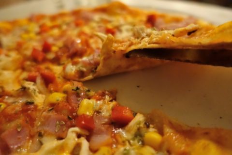 pizzaria-lisboa／クリスピー生地のピザ
