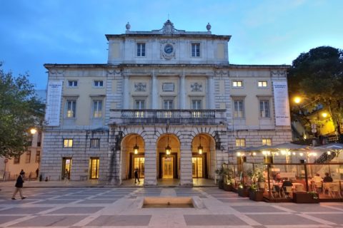 teatro-nacional-de-sao-carlos／外観