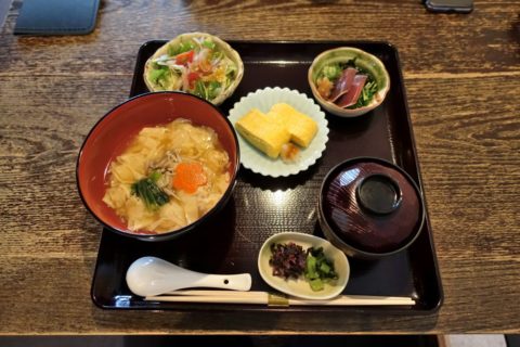 京都美先/湯葉丼定食