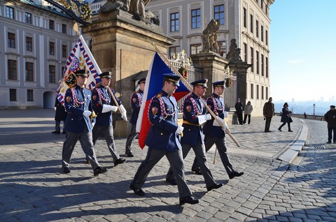 プラハ城「衛兵の交代式」 (3)