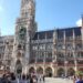 ミュンヘン新市庁舎の仕掛け時計「Glockenspiel」を動画で詳しく！