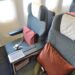 【CX542】香港～羽田ビジネスクラス搭乗レポ！B777の短距離仕様で残念なシートと機内食…